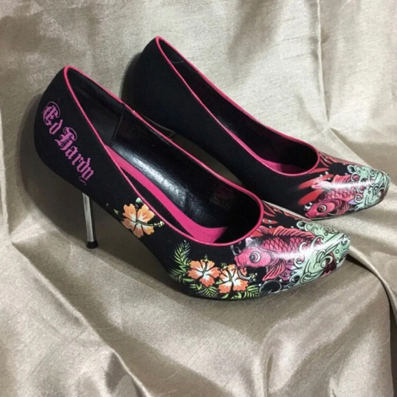 Ed Hardy Pink Madrid Pumps Koi Fish Heels 8 - Picture 1 of 4